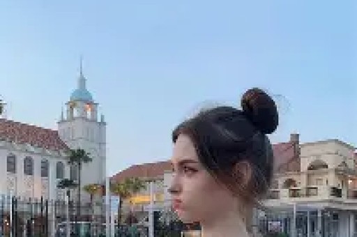 千万级网红为何总在同一个坑里“翻车”