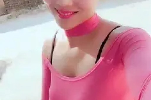 范冰冰深夜晒美照变花姑娘疑似心情大好婚事近